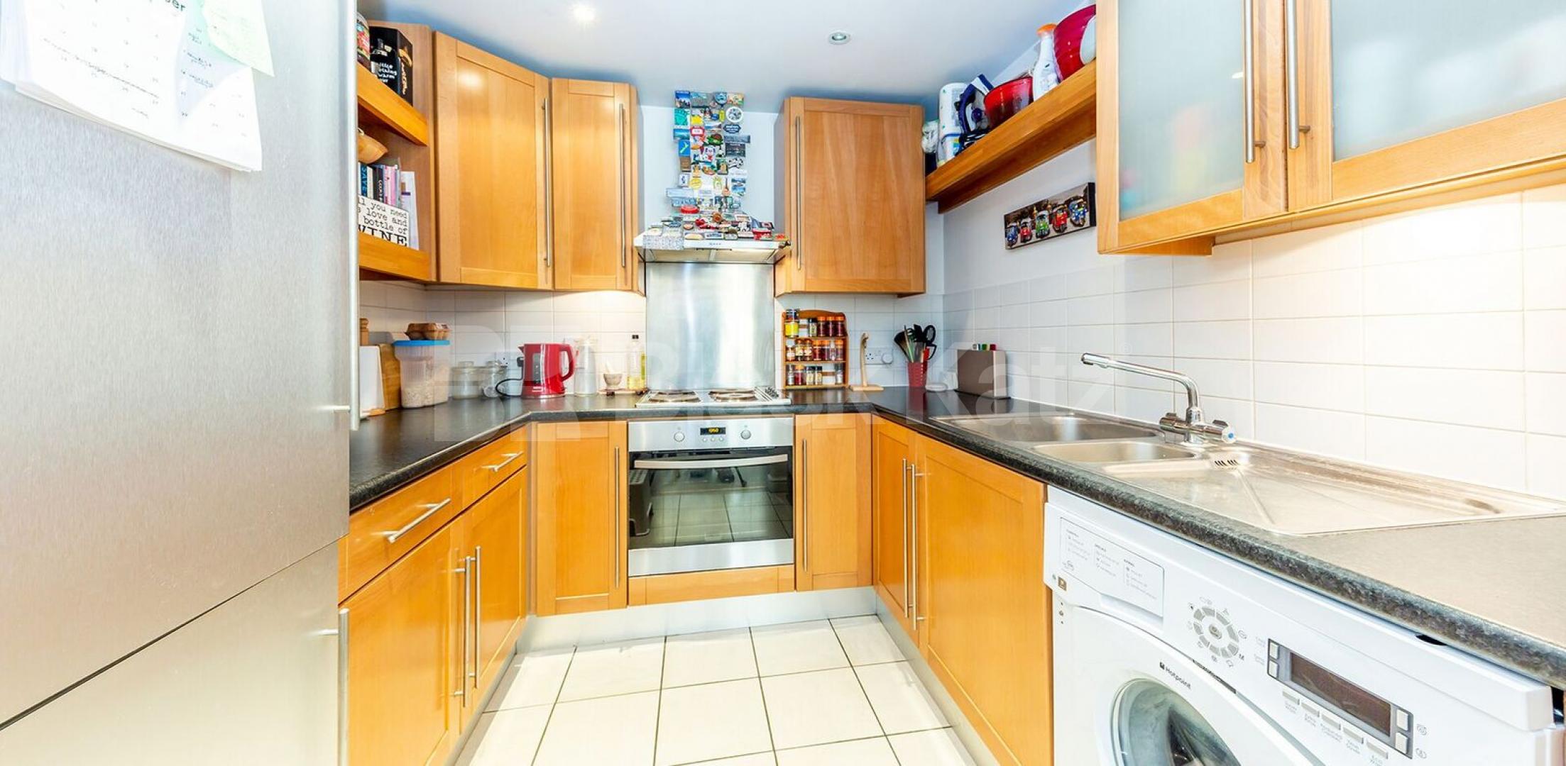 			1 Bedroom, 1 bath, 1 reception Flat			 Sussex Way, Holloway